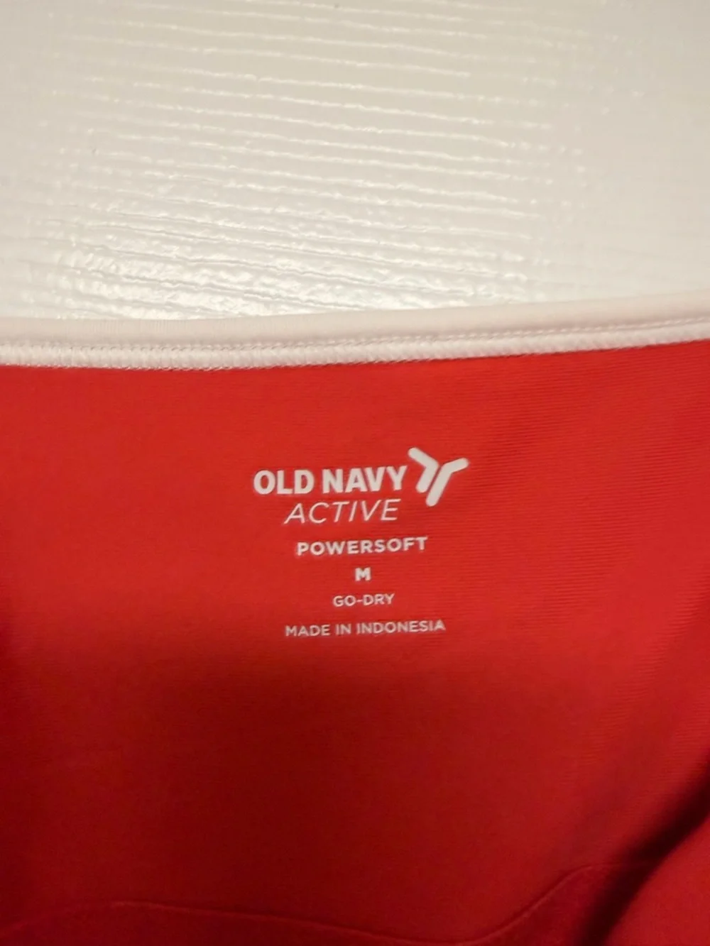 Old Navy PowerSoft Athletic Dress M Red Built In Shorts Tennis Pickleball Go Dry - Picture 3 of 14